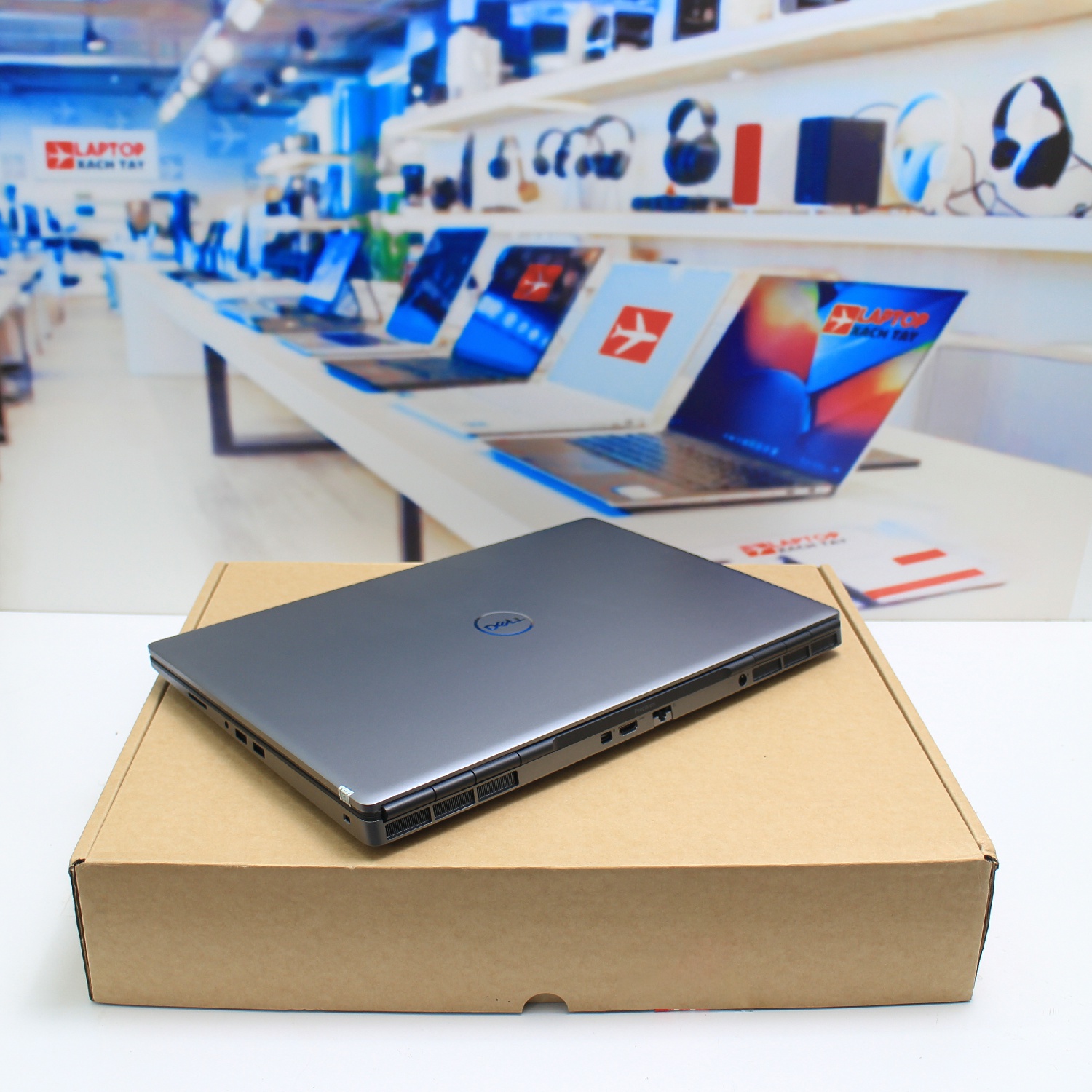 Dell Precision 7760 (7)