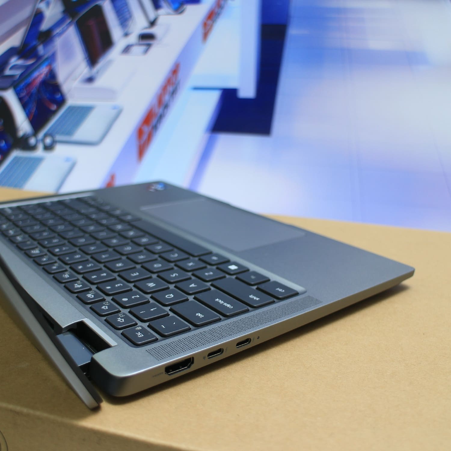 Dell Latitude 7340 2 in 1 (10)