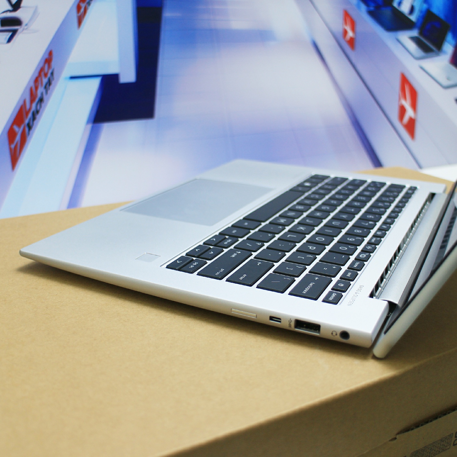 HP Elitebook 845 G9 (8)~1