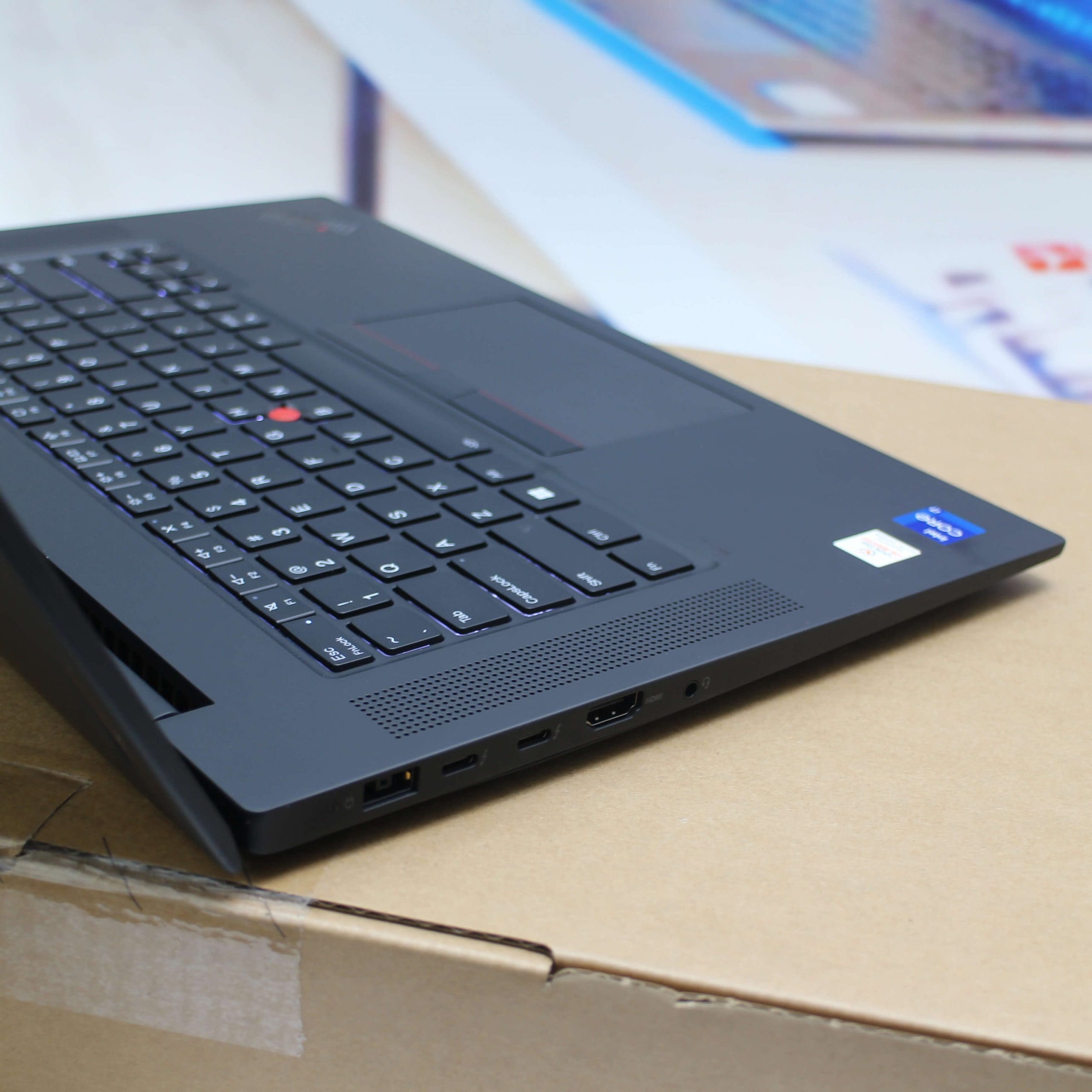Lenovo ThinkPad P1 Gen 5 (6)