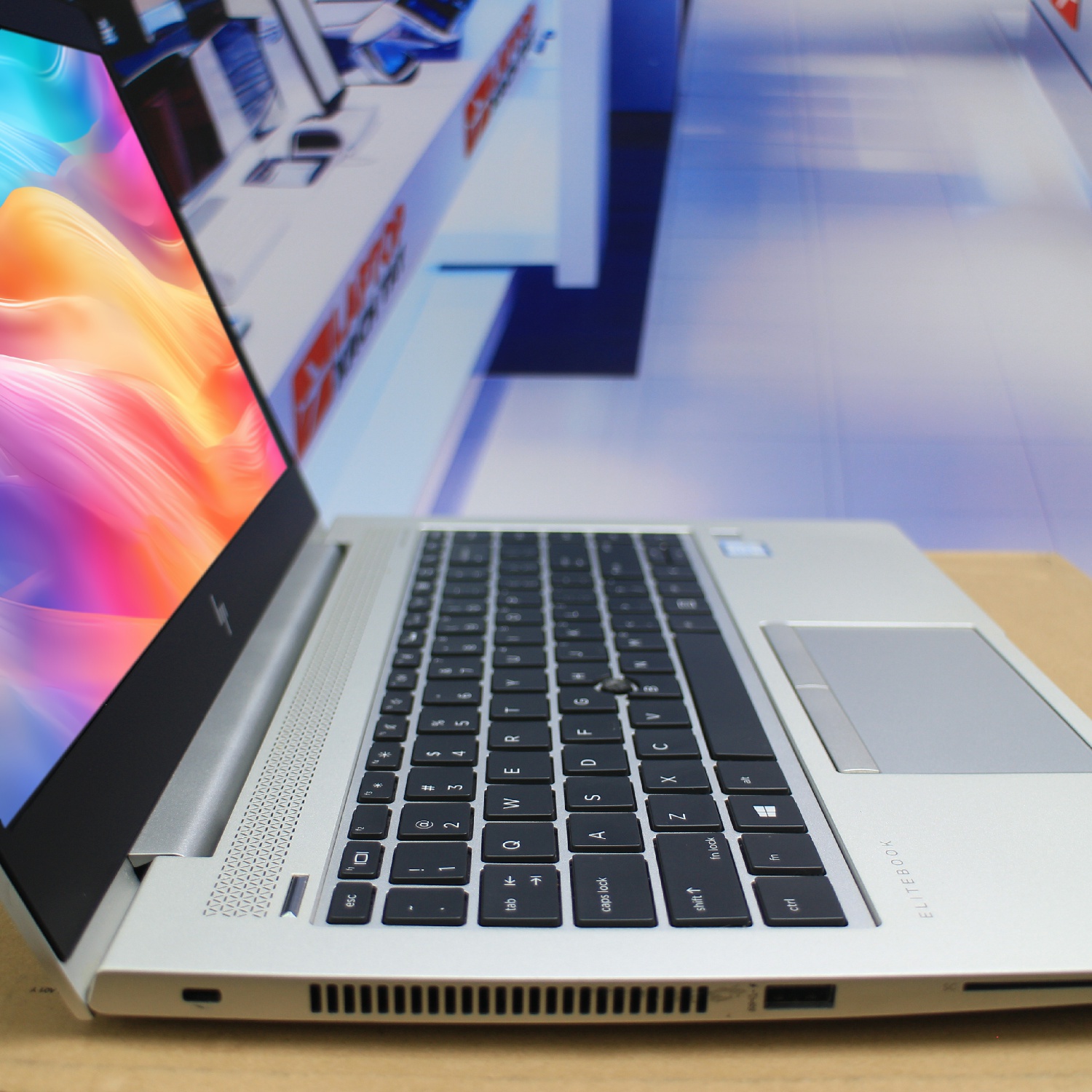 HP EliteBook 840 G6 (6)