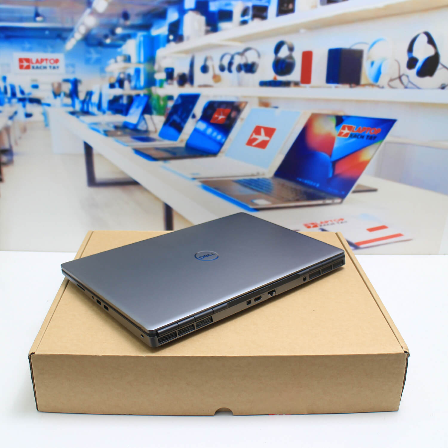 Dell Precision 7760 (17)