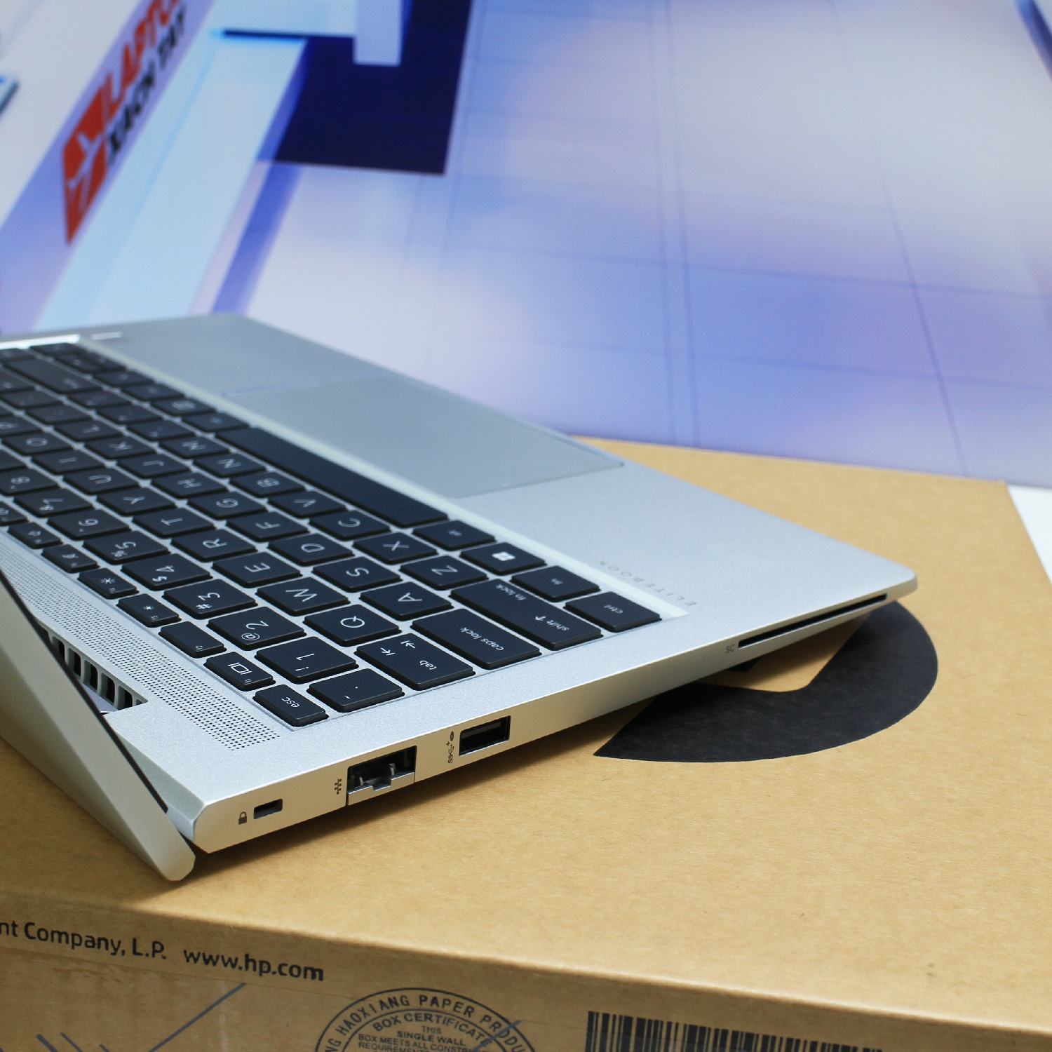 HP Elitebook 640 G9 (2)