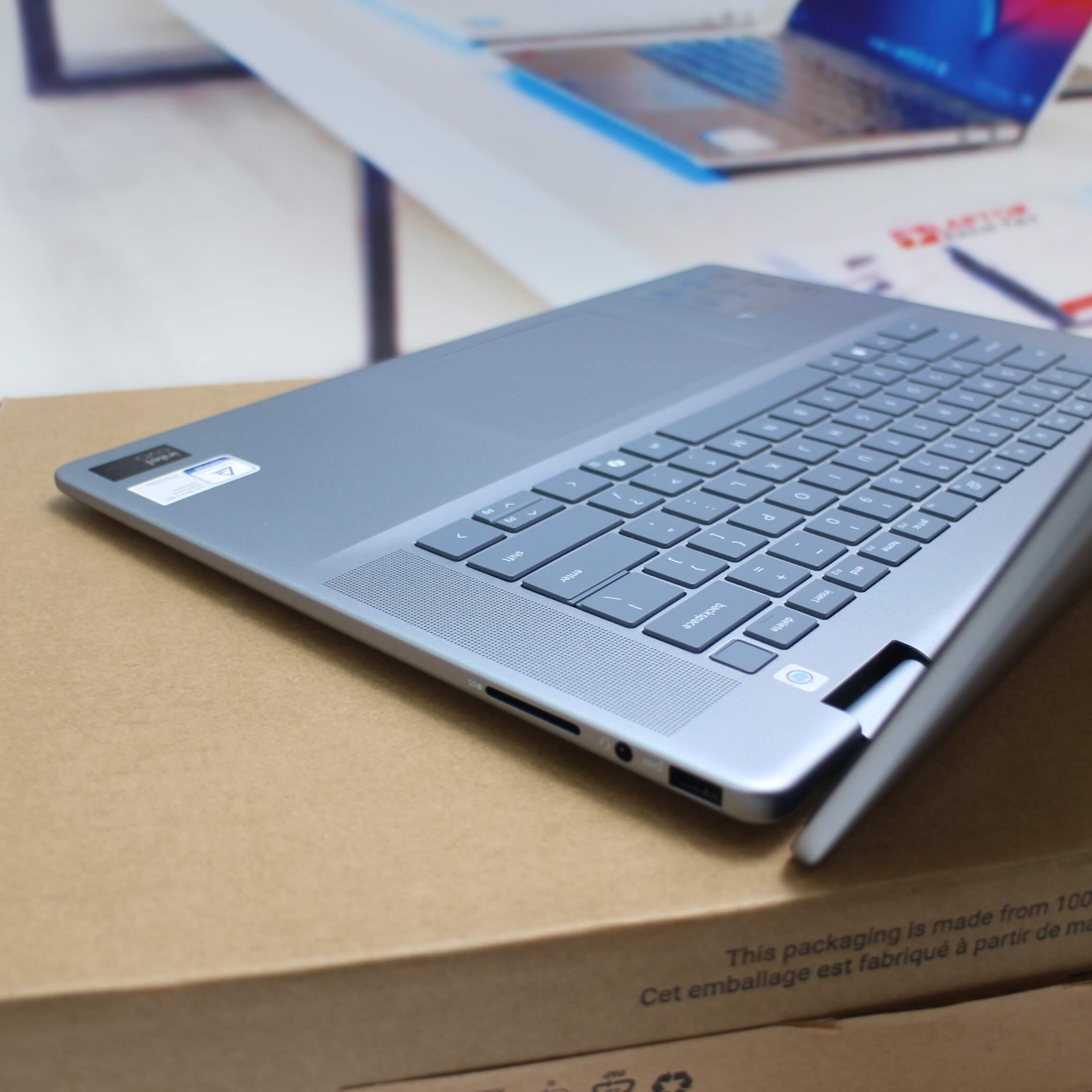 Dell Inspiron 16 7640 2-in-1 (3)