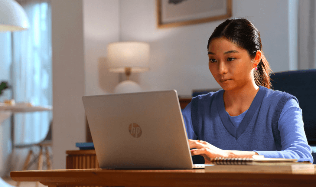 Đánh Giá Laptop HP OmniBook 5 16 G1070: Laptop AI dành cho sinh viên